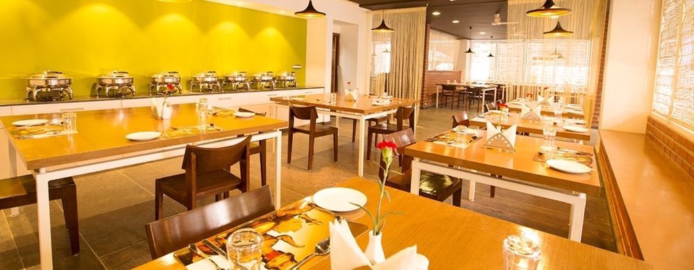 Vinaya Royal Inn Kammasandra Exteriér fotografie